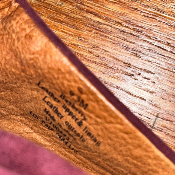 Gentle Souls ballet flats size 9.5 maroon suede burgundy non slip fall comfort - Picture 8 of 8